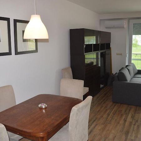 Piano Balaton Apartment ซามาร์ดี ภายนอก รูปภาพ